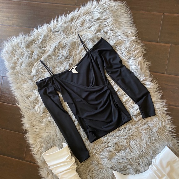 🌹 3 for $25 🛍️ - Picture 1 of 6